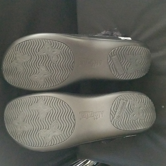 Alegria By PG Lite Leather Sweetie Pie Fur Lined Booties - Picture 7 of 16